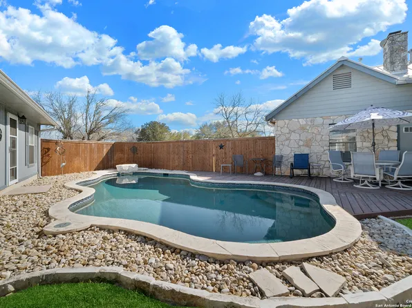 5232 FM 2538, Marion, TX 78124