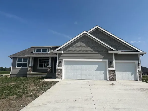 536 Wicker Dr, Huxley, IA 50124