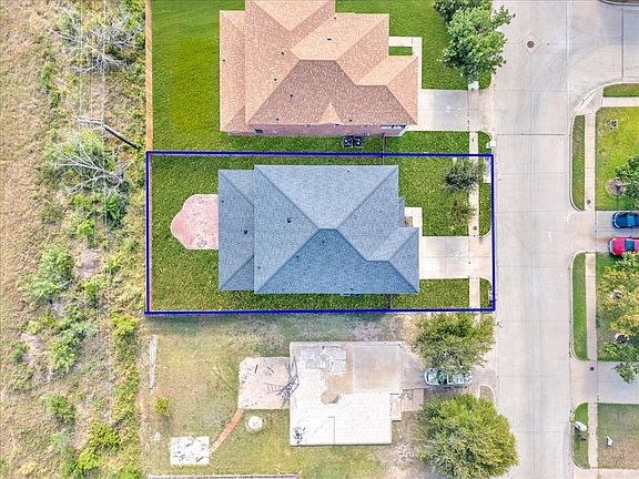 4th image of 14804 Broadview Dr