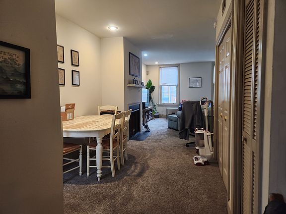 3rd image of 1828 Fairmount Ave #B
