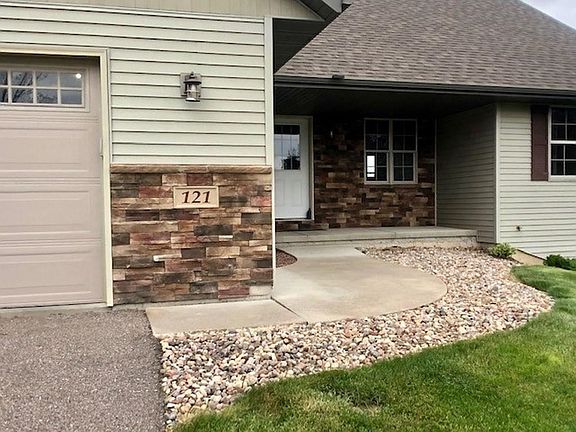 4th image of 121 Aspen Grove Ln