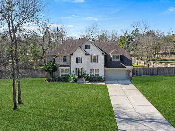 Beautiful Brick and Stone Home!