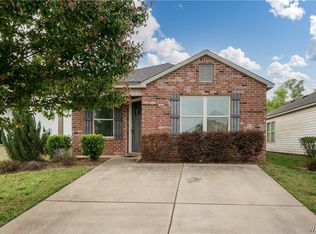 16404 Waterbury Ln, Moundville, AL 35474