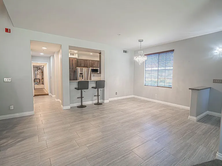23491 Abbey Glen Pl — Photo 7