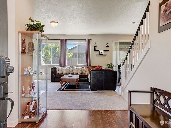 5th image of 13905 NE 102nd Street