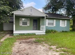 705 Linda Dr N, Jacksonville, FL 32208