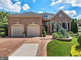 7 Wallis Way, Cinnaminson, NJ 08077