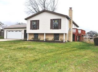 7409 Richmond Ave, Darien, IL 60561