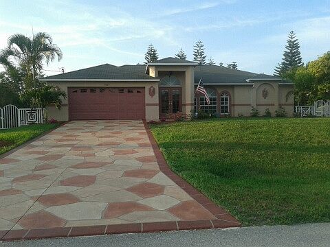 1st image of 1627 SW 28th St