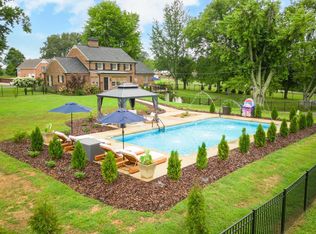 80 Kings Ridge Dr, McMinnville, TN 37110