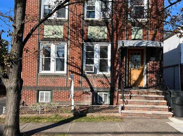 121 Westervelt Pl #1F, Lodi, NJ 07644