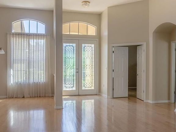 5th image of 15512 Carrillon Estates Blvd