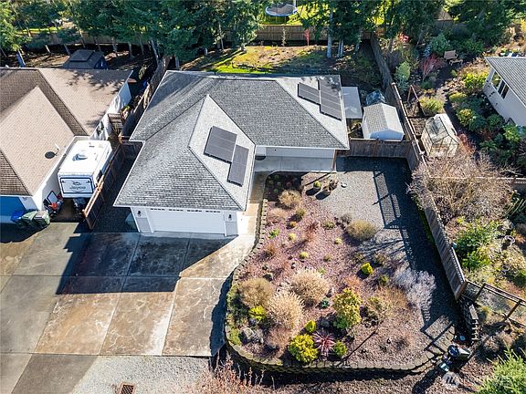 2nd image of 1111 Dunker Drive