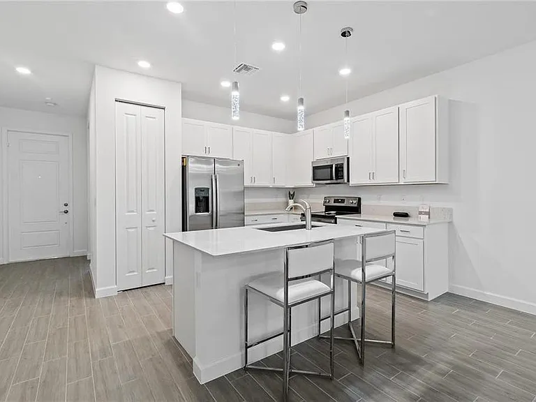 14534 Highland Center Way — Photo 2