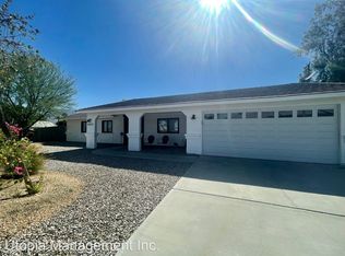 2003 N Sandra Rd, Palm Springs, CA 92262