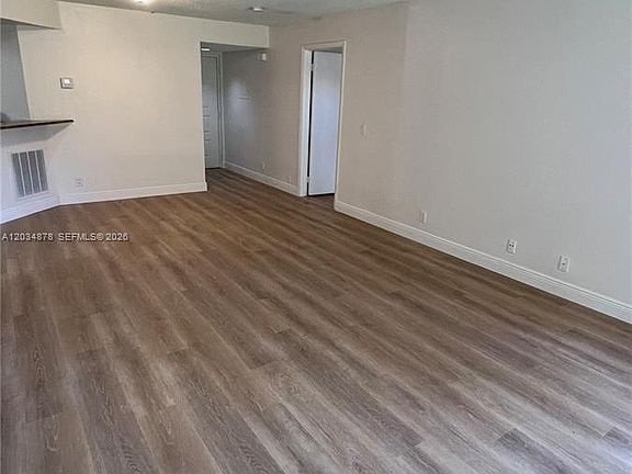 4th image of 8851 Wiles Rd APT 108