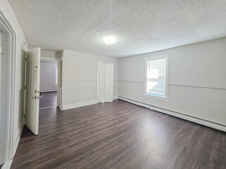 343 Auburn St #3 — Photo 12
