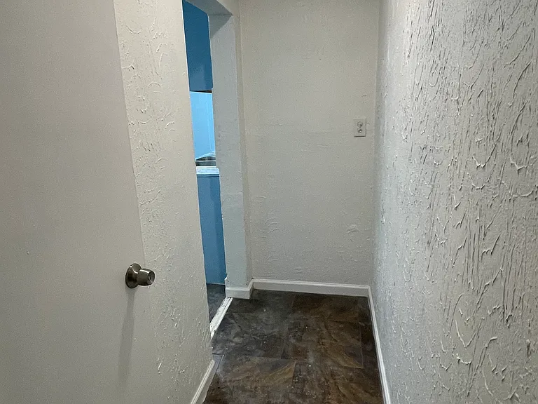 2718 Exline St — Photo 15