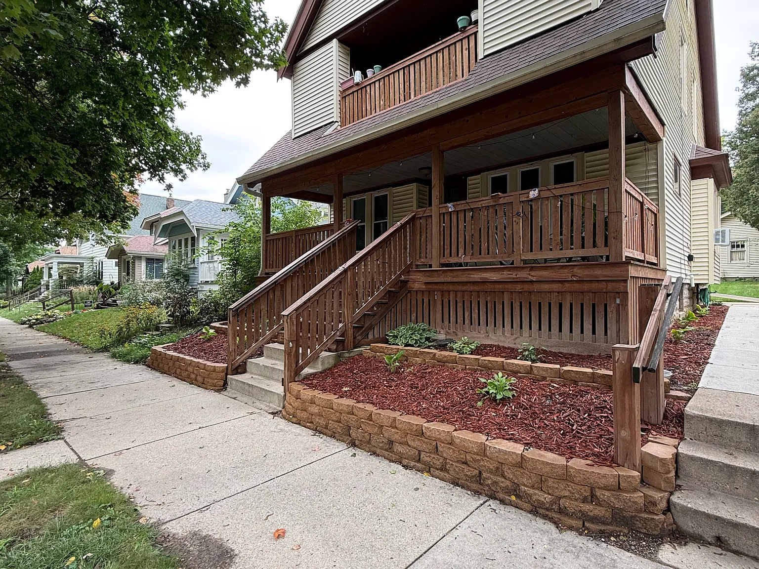 2 bed, 1100 sqft, $1,595 — Photo 3