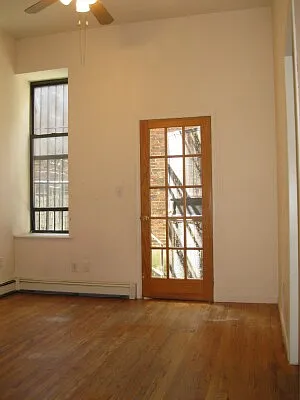 Rented by Tower Brokerage | media 2