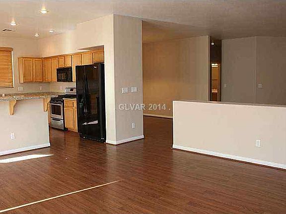 3rd image of 9149 W Dorrell Ln
