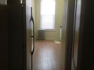 6465 Myrtle Ave, Glendale, NY 11385