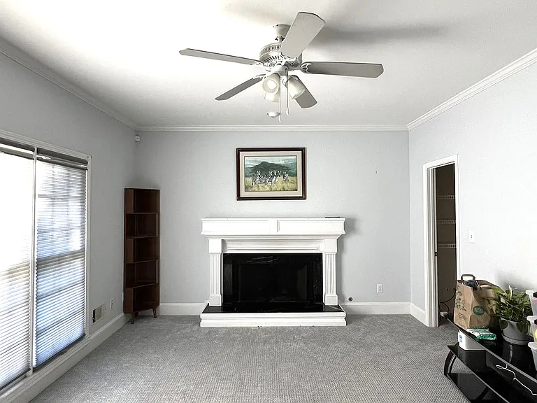 1501 Brookwood Lake Dr — Photo 9