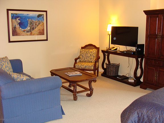 2nd image of 955 Registry Blvd Unit 221