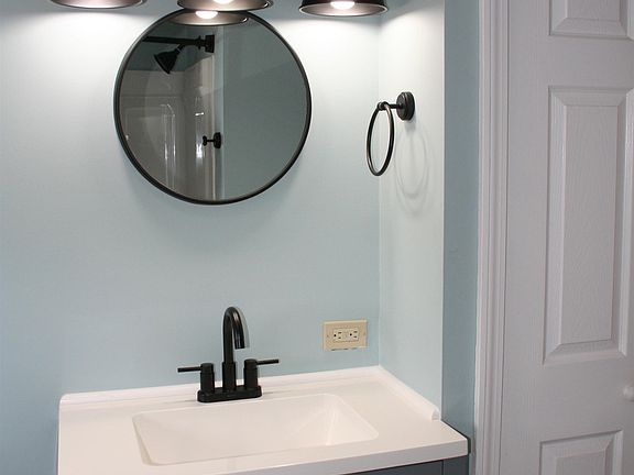 2nd image of 25 Ernest Ave APT 9