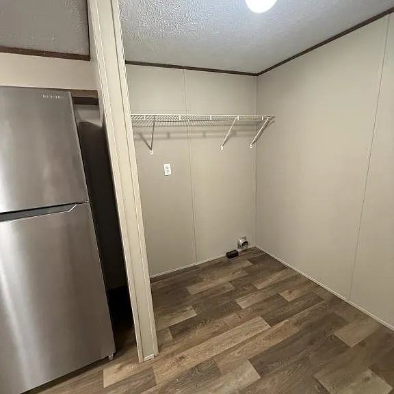 611 W Matthews St #35 — Photo 7