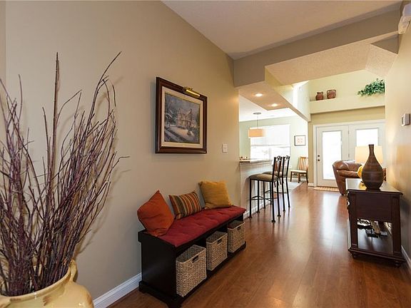 2nd image of 2252 Cape Arbor Dr