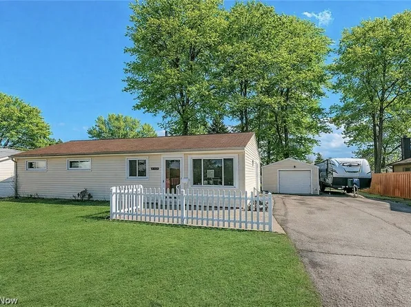 6009 Campbell Rd, Mentor On The Lake, OH 44060