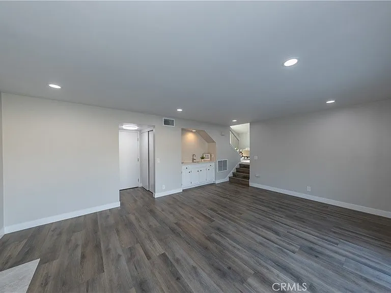 980 S Loyola Dr — Photo 18
