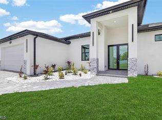 1312 NE 5th Ave, Cape Coral, FL 33909