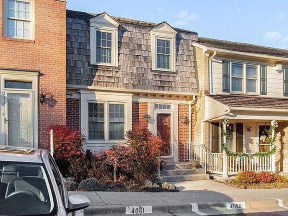 3rd image of 4059 Norbeck Square Dr