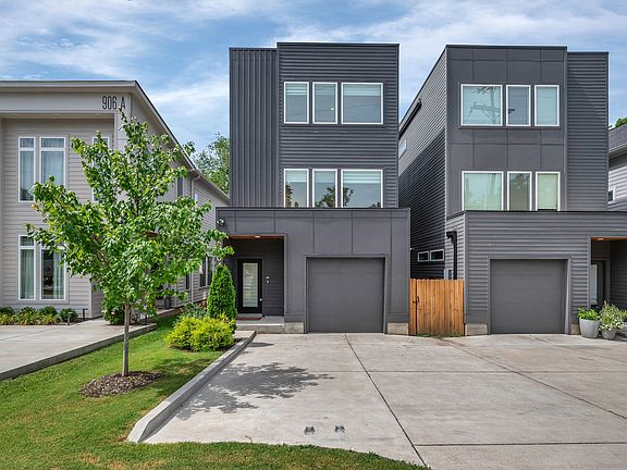2nd image of 904B Cahal Ave