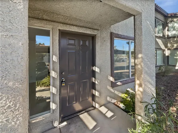 4955 Lindell Rd APT 105, Las Vegas, NV 89118