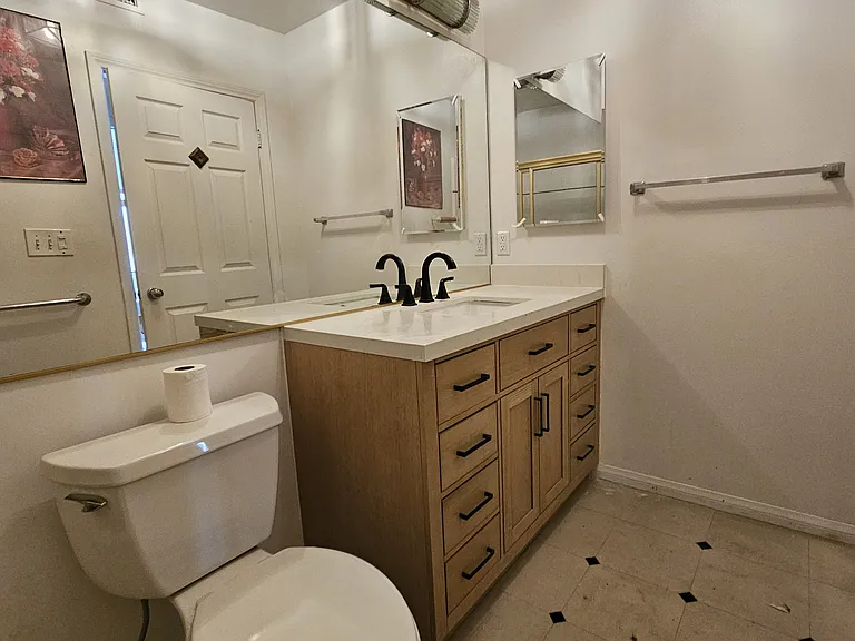 10620 Eastborne Ave #202 — Photo 11