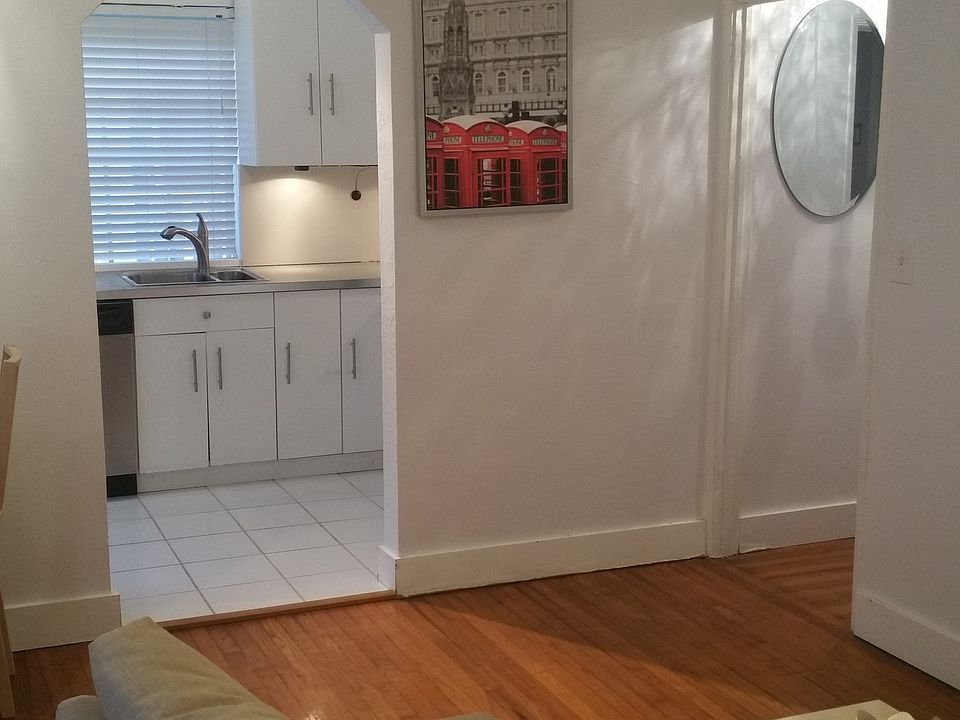 1st image of 1219 Pennsylvania Ave APT 2