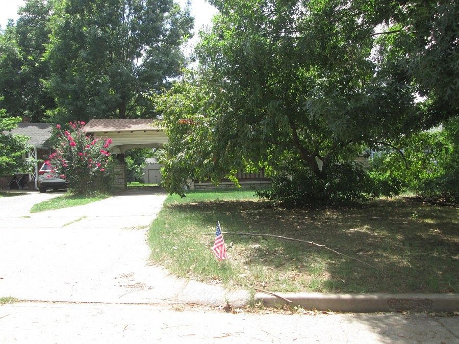 1st image of 1236 S Indianapolis Ave