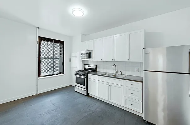 Rented by Living New York | media 11