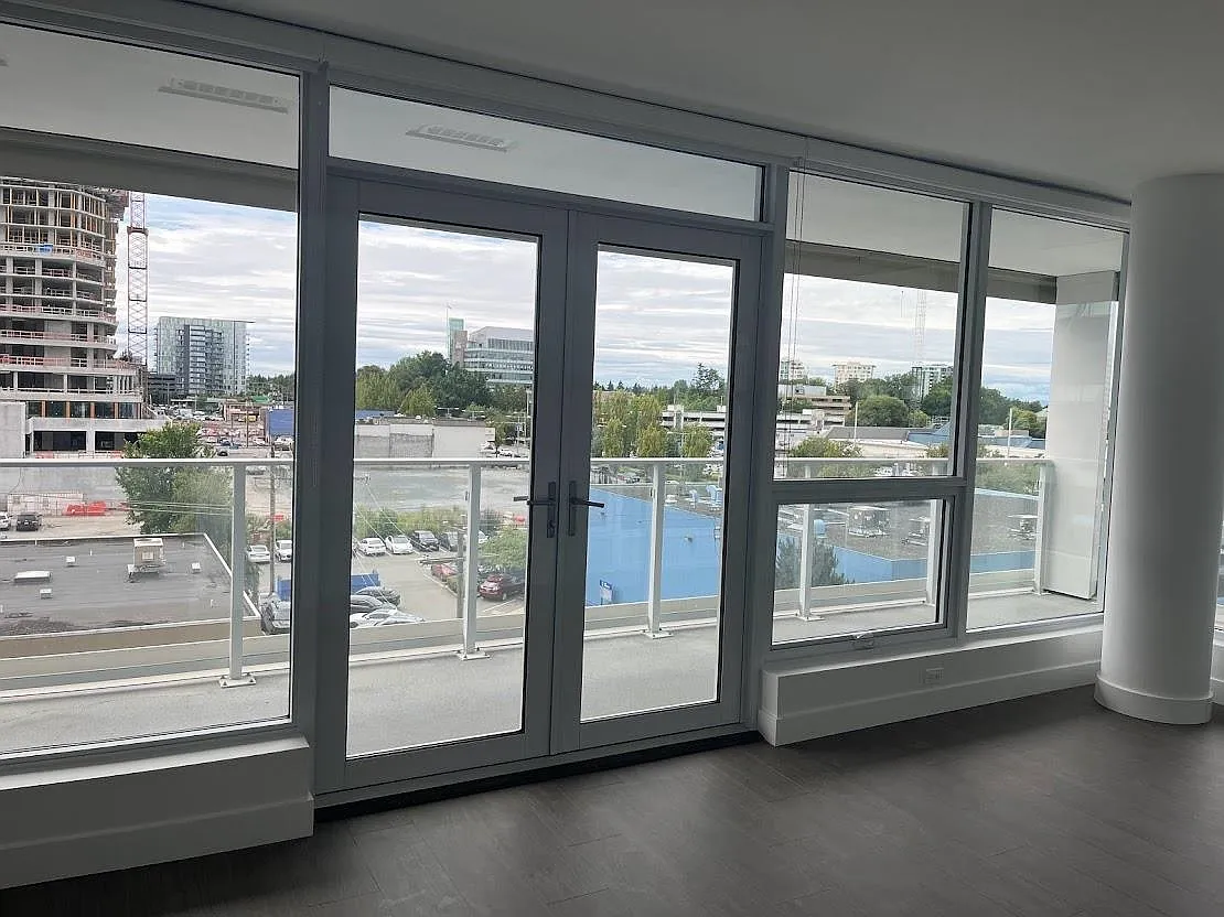 2 bed, 900 sqft, $3,050 — Photo 2