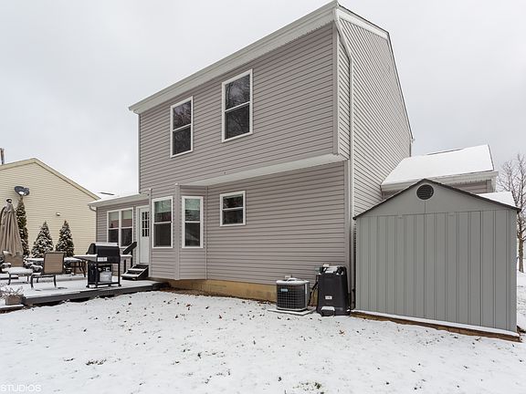 4th image of 157 Bendelow Dr