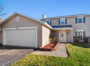 324 Homestead Dr, Bolingbrook, IL 60440