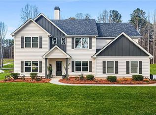 435 Paynes Lake Rd, Carrollton, GA 30116