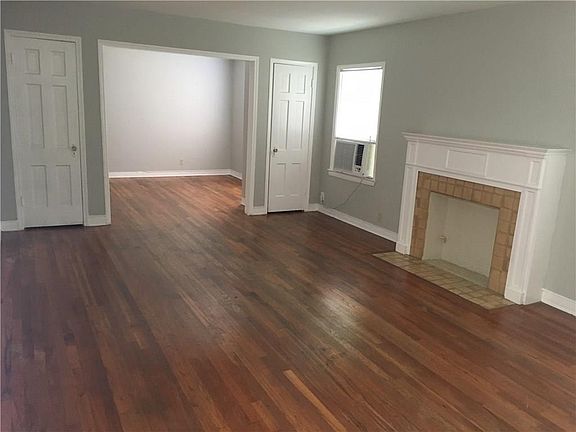 5th image of 250 Rosebud Ave APT 4
