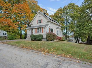 19 Lexington Ave, Auburn, MA 01501
