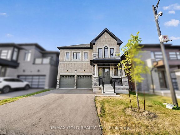 2nd image of 11 Keyworth Cres