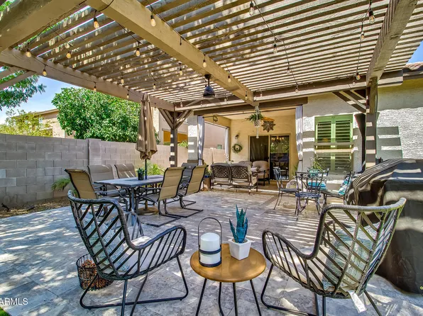 41051 N LINDEN Street, San Tan Valley, AZ 85140