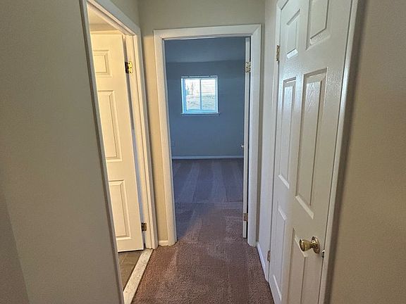 4th image of 227 Chester Pike #8